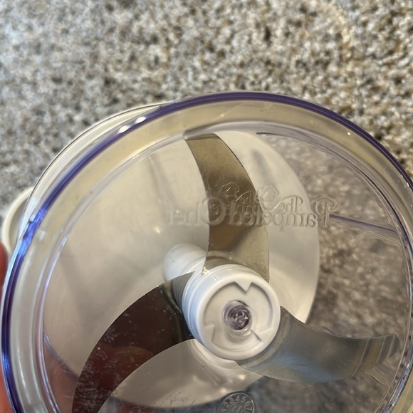 Pampered Chef Manual Food Processor, Like New - Picture 8 of 9